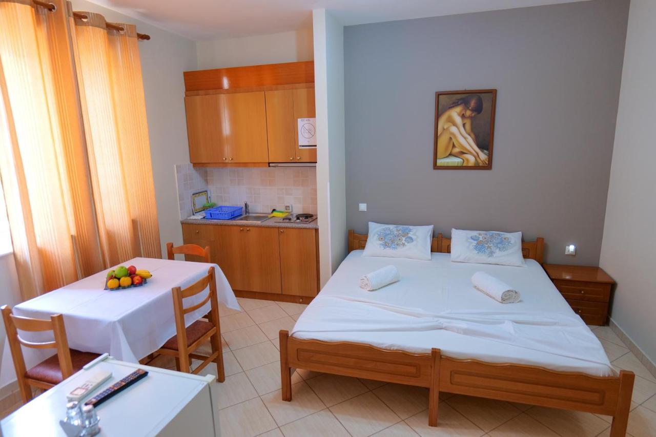 Elidon Apartments Sarandë Exterior foto